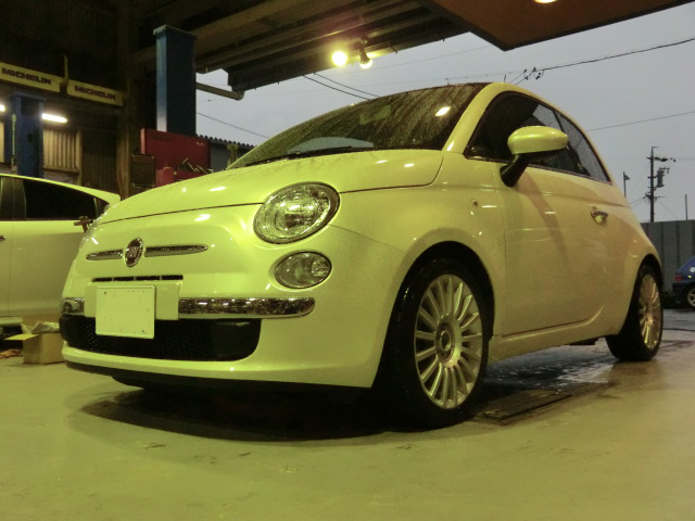 ﾊﾟﾌｫｰﾏﾝｽｶﾗｰ２台分をFIAT500に組み付け。問題有りの内容も。 | RED POINT/レッドポイント | RED  POINT/レッドポイント