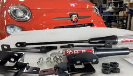 ABARTH695はお楽しみ作業色々スタート